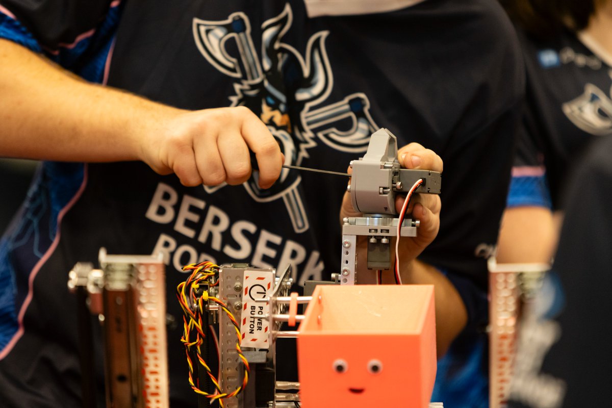 TappsRobotics's tweet image. #TAPPSrobotics 2025 photos are up! Get your free downloads or order prints at tapps.biz/photos or at our link in bio!