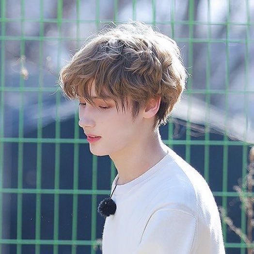 kaisideburnz's tweet image. i miss this cutie and his dirty blond curly hair rectangle sideburns😪