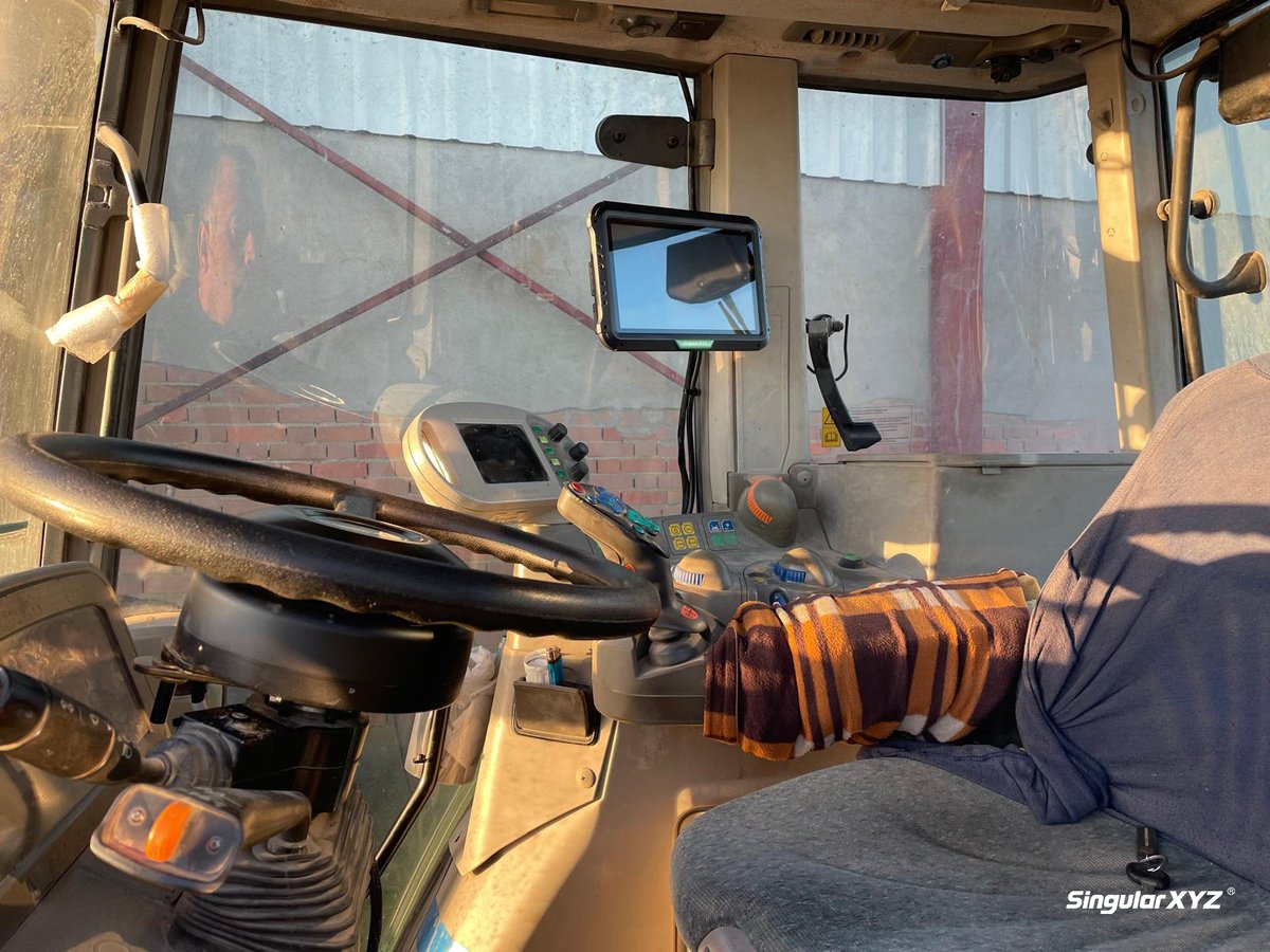 SingularXYZ_Ag's tweet image. 🚀 Precision Farming Reloaded — Fendt 716 x SAgro200 ISOBUS! 🌾
Whether it’s sowing or spraying, the ISOBUS support ensures each tool works in sync with your strategy. Precision, automation, and efficiency—on every row. 
#ISOBUS #Farming #Fendt #Agriculture #Autosteer #farmer