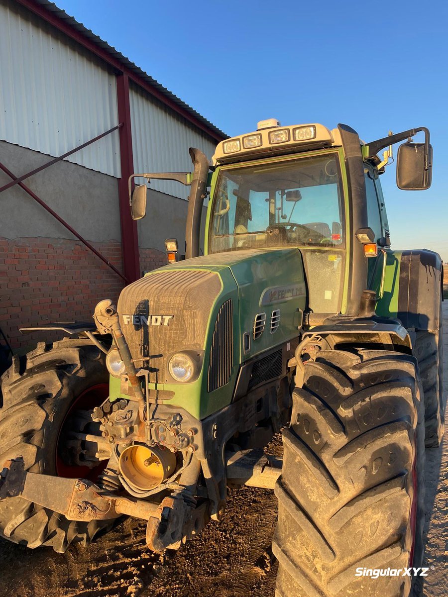 SingularXYZ_Ag's tweet image. 🚀 Precision Farming Reloaded — Fendt 716 x SAgro200 ISOBUS! 🌾
Whether it’s sowing or spraying, the ISOBUS support ensures each tool works in sync with your strategy. Precision, automation, and efficiency—on every row. 
#ISOBUS #Farming #Fendt #Agriculture #Autosteer #farmer