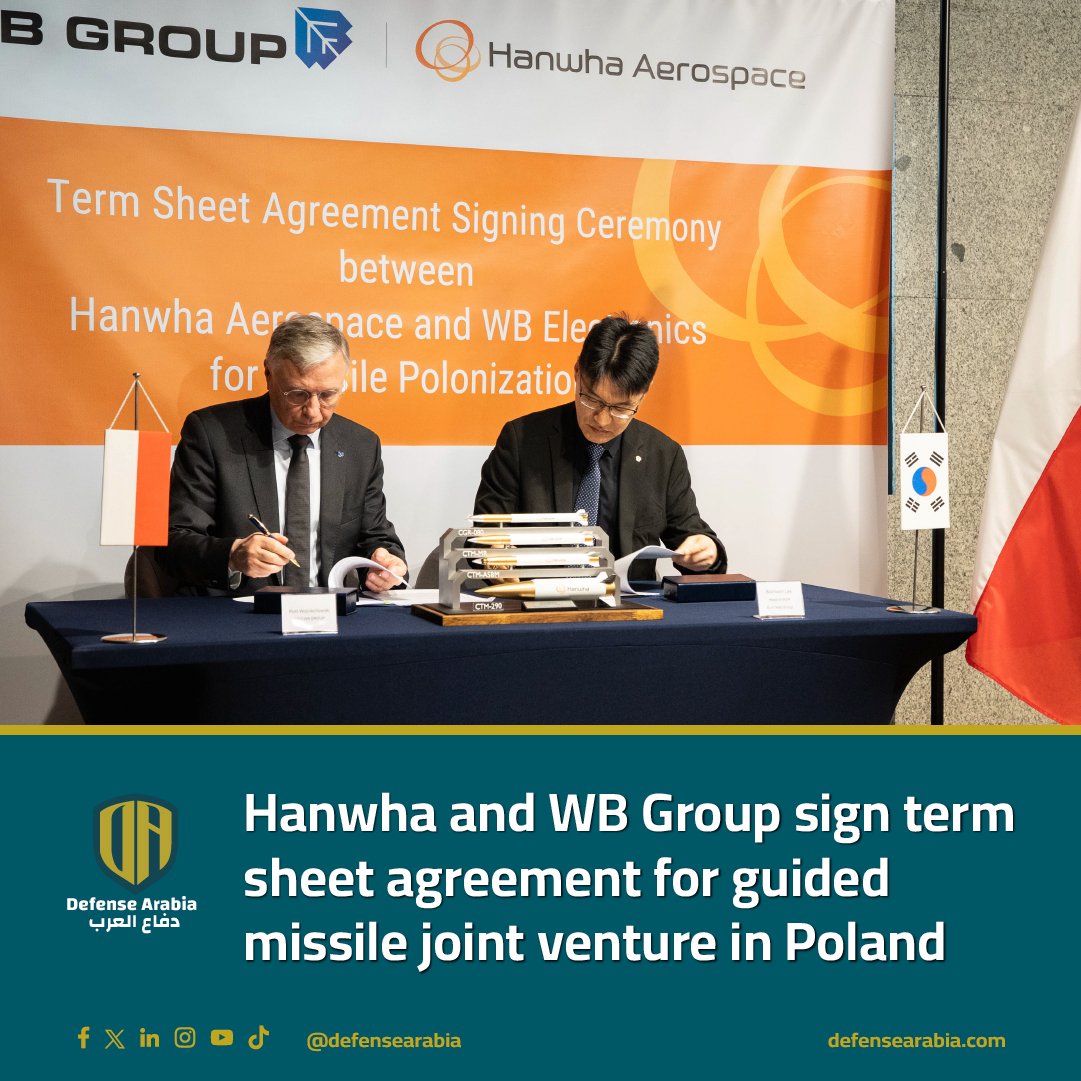 defensearabia's tweet photo. Hanwha and WB Group sign term sheet agreement for guided missile joint venture in Poland
#HanwhaAerospace #WBGroup #Poland #Defense #MilitaryTech #GuidedMissiles #HomarK #NATO #EU #DefenseIndustry #JointVenture 

🇵🇱🤝🇰🇷 
Hanwha Aerospace and Poland's WB Group are joining forces to manufacture guided missiles for the Homar-K system in Poland! 
This strategic JV, with Hanwha holding a 51% stake, will bolster Poland's defense capabilities, create jobs, and potentially supply other European nations. 
A significant step for Polish industrial growth and NATO's security. Production kicks off post-approval. 

https://t.co/ebRzsfegcz