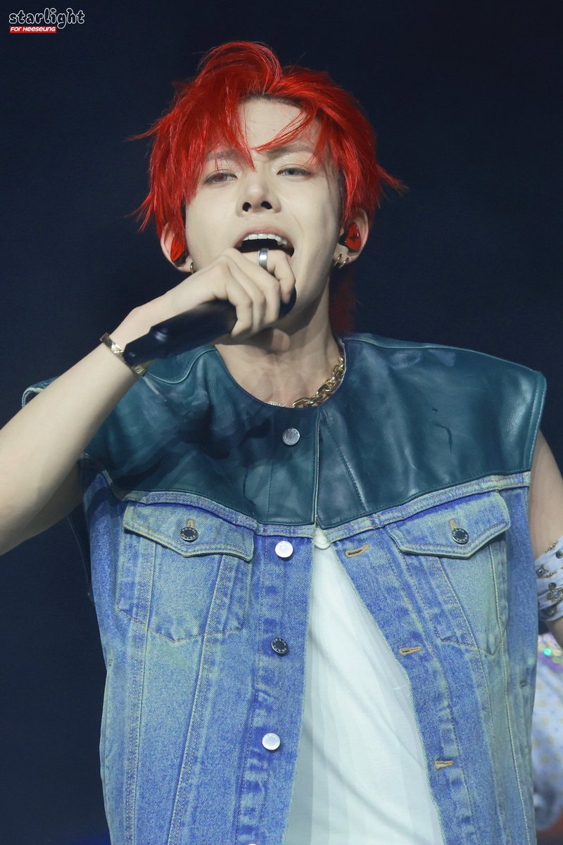 starlight.1015 tweet media
