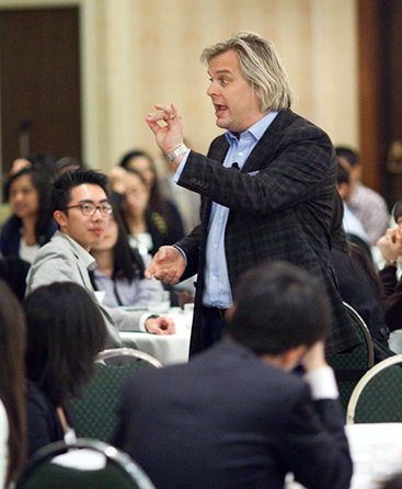 🇬🇧 ☂️ #UK #bodylanguage expert &amp; #theatre alum says staging of #RememberMonday's #WhatTheHellJustHappened should be MUCH darker to match song... currently it's NOT a #Britain he recognizes:

eurovisionsongcontext.fireside.fm

<a href="/OGAE_UK/">OGAE UK</a> #Eurovision2025 #WestEnd <a href="/remembermonday_/">REMEMBER MONDAY ☼☽ ✩</a>  #Eurovision