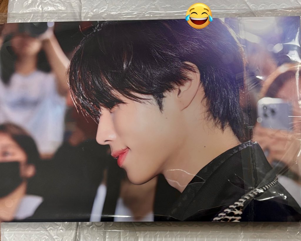 IKEMENSUNWOO's tweet photo. 액자 잘 받았어요 @sunlitsw 💕감사합니다
덕분에 볼때마다 행복해요🫧✨
어쩌다보니 광기 충만.. 이쁘면 됐어…
생카 아니고요… 맞고요(?)
선우야 사랑해 ㅋㅋ
#UPTHEANTE #SWMYLUCKY
#선우생카후기 https://t.co/dogpHJnYZS