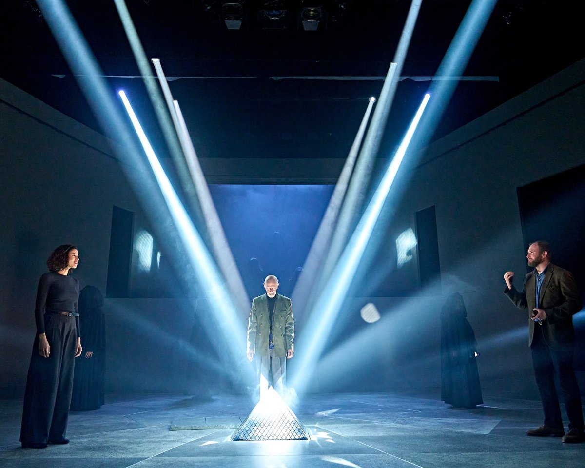WiltshireCreative (@wiltscreative) on Twitter photo First look at The Da Vinci Code on stage! 👀
This thrilling production is now on at Salisbury Playhouse - book on so you don’t miss out!
🔗 tinyurl.com/TDVC25
📅 Until 3 May
📍 Salisbury Playhouse
🎟️ From £12
🙌 Proudly sponsored by <a href="/NFUM_salisbury/">NFU Mutual Salisbury & Wareham</a> First look at The Da Vinci Code on stage! 👀
This thrilling production is now on at Salisbury Playhouse - book on so you don’t miss out!
🔗 tinyurl.com/TDVC25
📅 Until 3 May
📍 Salisbury Playhouse
🎟️ From £12
🙌 Proudly sponsored by <a href="/NFUM_salisbury/">NFU Mutual Salisbury & Wareham</a>