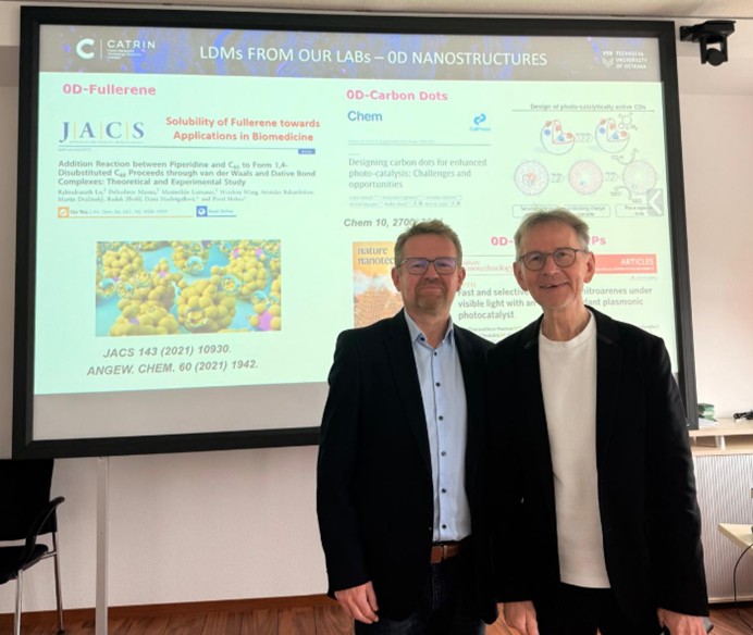 MERGEprojectEU's tweet image. 🤝 Collaboration is the key to success in #research!
Our partner @vsbtuo actively promotes cooperation with the Leibniz Institute for Catalysis (LIKAT), planning staff exchanges and expanding collaboration into new areas of #photocatalysis and catalytic #hydrogen production⚗️.