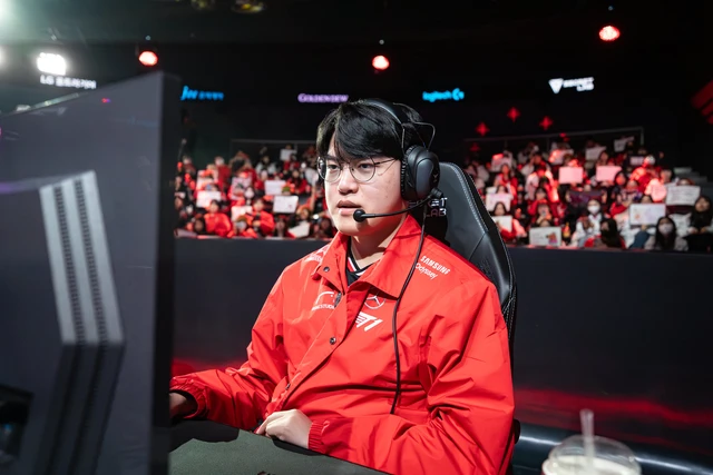 TIMELINE OF GUMAYUSI BEING BENCHED.
"I have recorded the events surrounding player Gumayusi from January to mid-April 2025 - a cold and bitter spring."
I sincerely hope this post will reach more people, so that Guma's story and the love from his fans won't be forgotten.