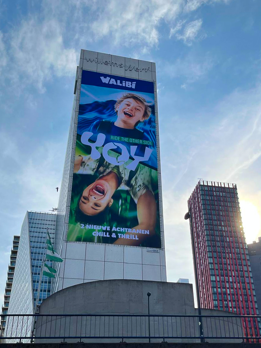We hebben YOY naar Rotterdam gebracht! 🤩💙💚 En dit is nog maar het begin... #walibi #walibiholland #yoy #rotterdam #willemswerf #groot