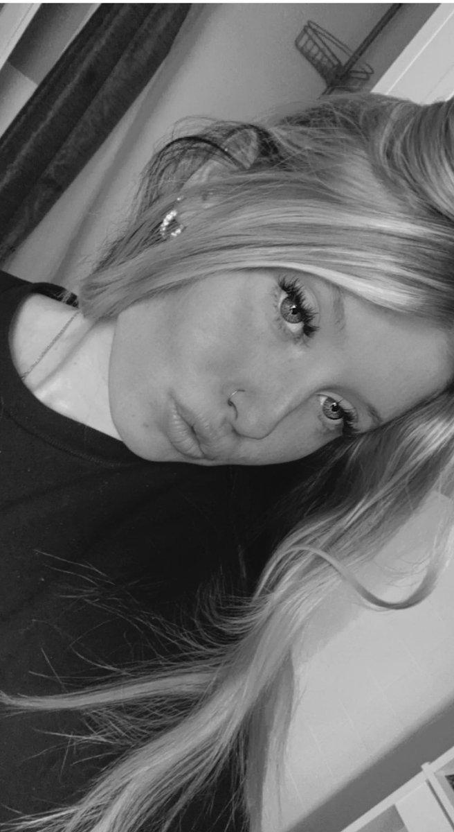 gabbyghostnips's tweet photo. @milly_cutiee @AngelFaceBooo https://t.co/dodDso3qrl