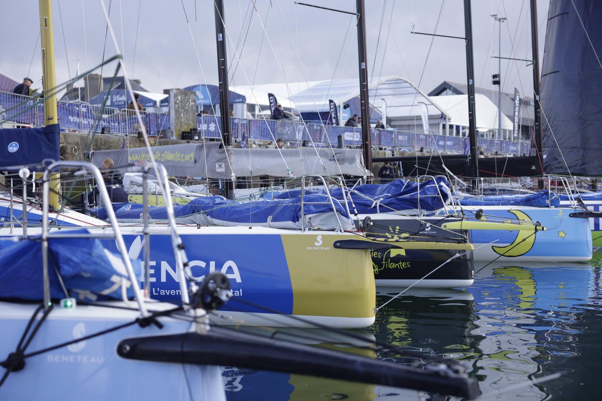 La Transat Paprec (@transatpaprec) on Twitter photo 📱Le Challenge Alex Picot devient un e-prologue !
En raison des conditions météo🌬️(25 nœuds établis et des rafales à 40 nœuds), les skippers s’affronteront sur un e-prologue <a href="/VirtualRegatta/">Virtual Regatta</a> 🤳 dans la grande scène à 14h et sera suivi d'une séance de dédicaces à partir de 15h ✒️ 📱Le Challenge Alex Picot devient un e-prologue !
En raison des conditions météo🌬️(25 nœuds établis et des rafales à 40 nœuds), les skippers s’affronteront sur un e-prologue <a href="/VirtualRegatta/">Virtual Regatta</a> 🤳 dans la grande scène à 14h et sera suivi d'une séance de dédicaces à partir de 15h ✒️