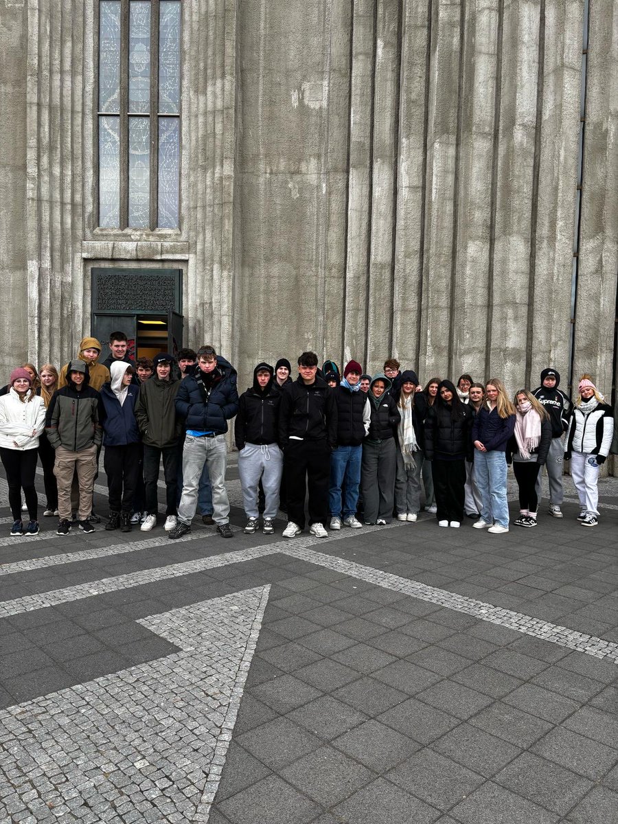 GeographyPC's tweet image. On our last day in Reykjavik we visited an imposing church designed to resemble basalt lava pillars, spent time in the tourist shops and visited the Sky Lagoon geothermal waters and spa to relax before our flight home. An amazing trip from start to finish!