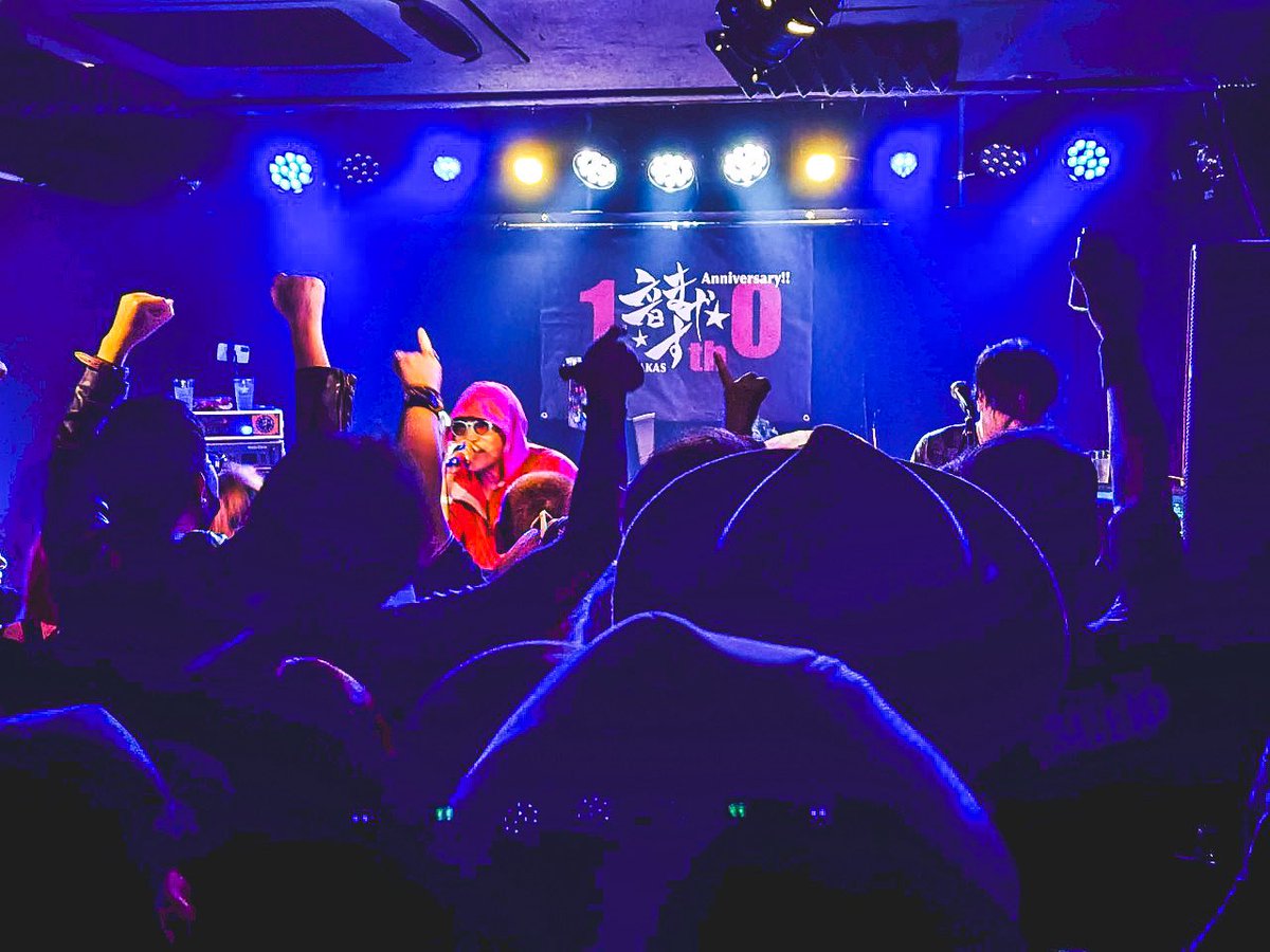 THE_SCENE_Kyoto's tweet photo. 4/13(日)京都音まかす

いっぱい駆けつけて、見届けて、チカラを貸してくれて本当にありがとう‼️

共に鳴らしたBurst HeadとBLACK SLIM PATROLLもホントありがとう‼️

㊗️音まかす10周年おめでとう‼️

この日、共にした全ての仲間たちに何かあれば何処へでも必ず駆けつけるから🌈

またあそぼ♪ https://t.co/MBrQ77jT4j