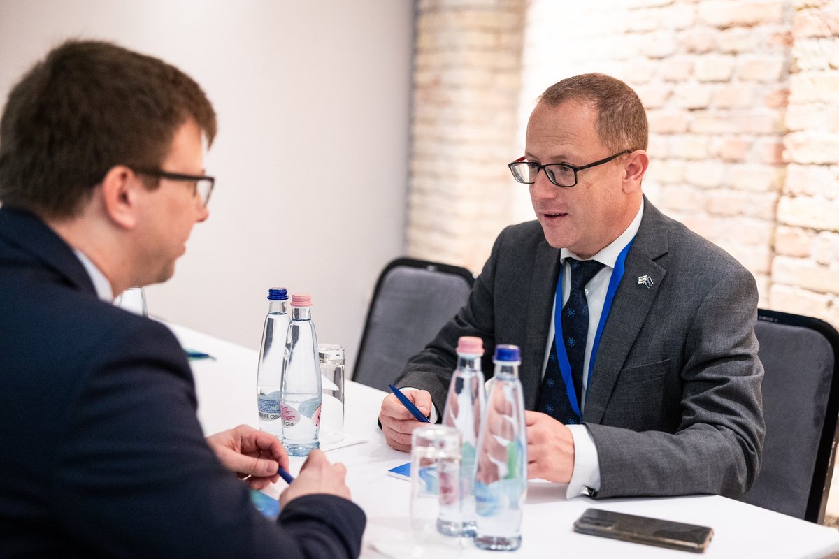 Bóka János (@janosboka_hu) on Twitter photo 🇭🇺🤝🇮🇱 Great exchange of views with <a href="/ArielBulshtein/">Ariel Bulshtein</a>. Working to further strenghten cooperation between our countries. 🇭🇺🤝🇮🇱 Great exchange of views with <a href="/ArielBulshtein/">Ariel Bulshtein</a>. Working to further strenghten cooperation between our countries.