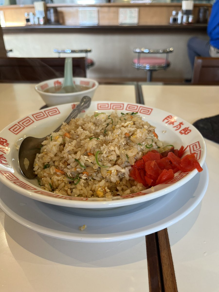 sak0620's tweet photo. 愛媛がRubyで盛り上がろうとしている中、僕は地元のソウルフードを食べるところからスタート。 https://t.co/mlxdD6b5OW
