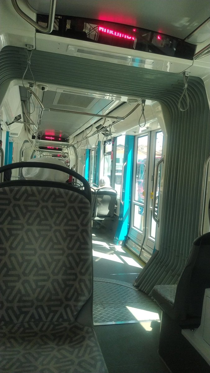 Yoldayken bile durmadan mücadele ediyoruz bizimle kim başa çıkabilir 🔥💪🏻 #CumhurbaşkanımMEBe68BinAtama