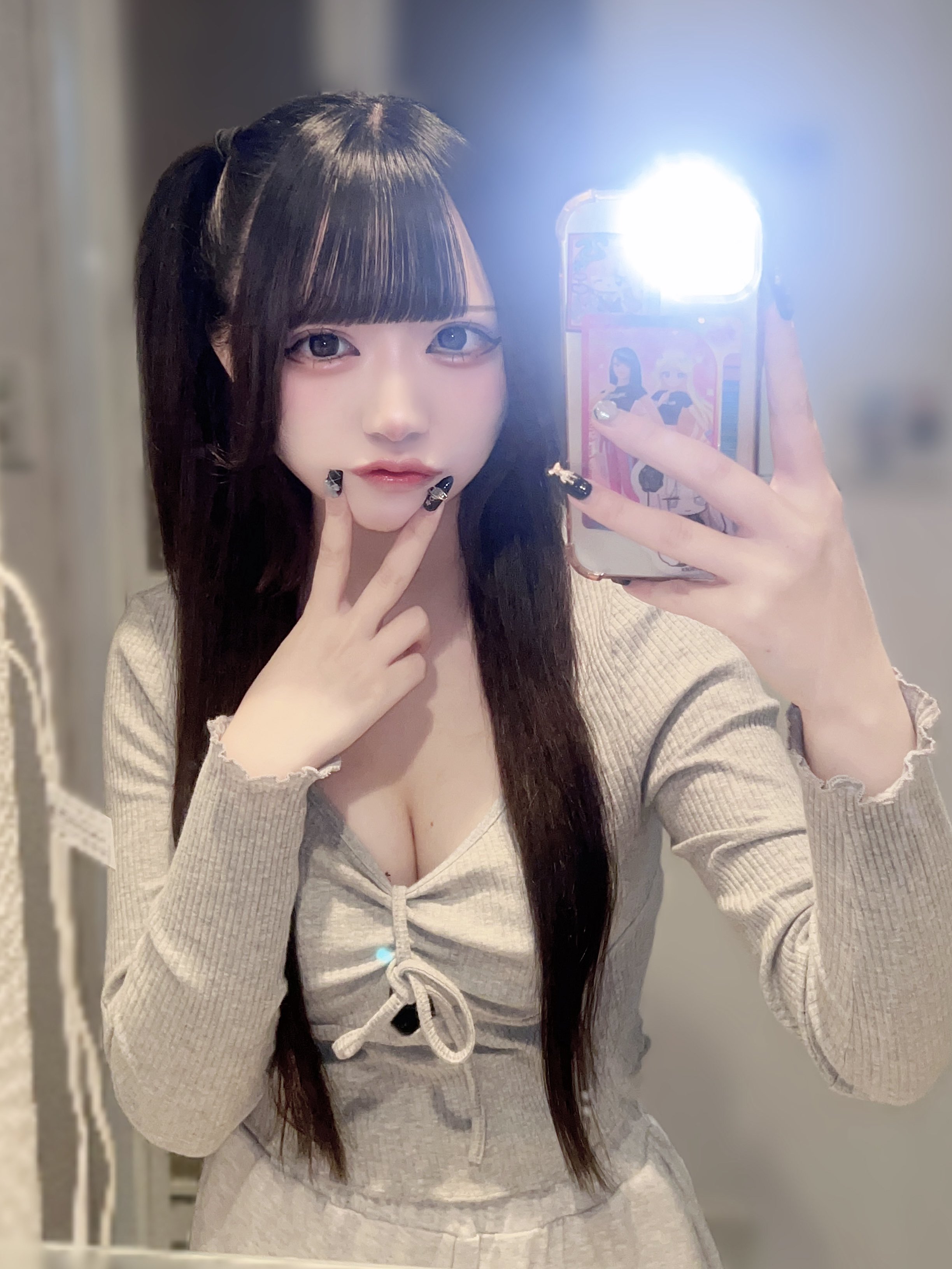 shinro_official ☜最新のトレンドはここからチェック🤍 今日の
