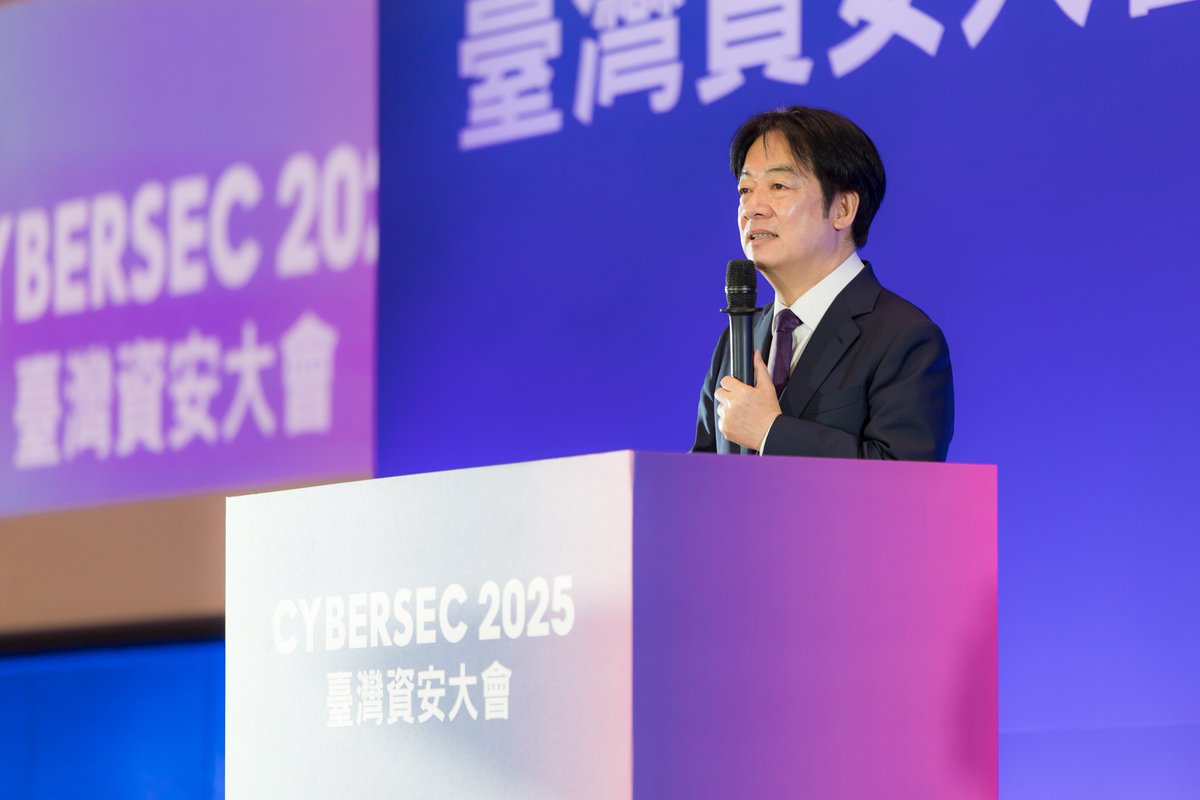 Honored to be at CYBERSEC today for the 4th year. Faced with an avg. of 2.4 million cyberattacks daily in 2024, #Taiwan is on the frontlines of cybersecurity. We're resolved to keep enhancing our digital resilience, ensuring national security &amp; helping drive industrial growth.