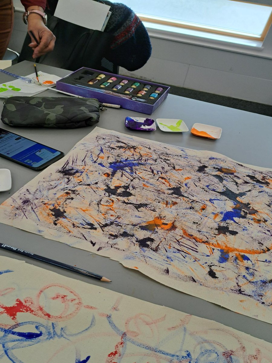 haringeycouncil's tweet image. 📚 From reading groups to music classes, there's so much going on at April's #LibraryOfTheMonth, Coombes Croft Library.

🎨 Check out these photos from a recent art workshop.

Find out what's happening at your local library: libraries.haringey.gov.uk/events

@haringeylibrary