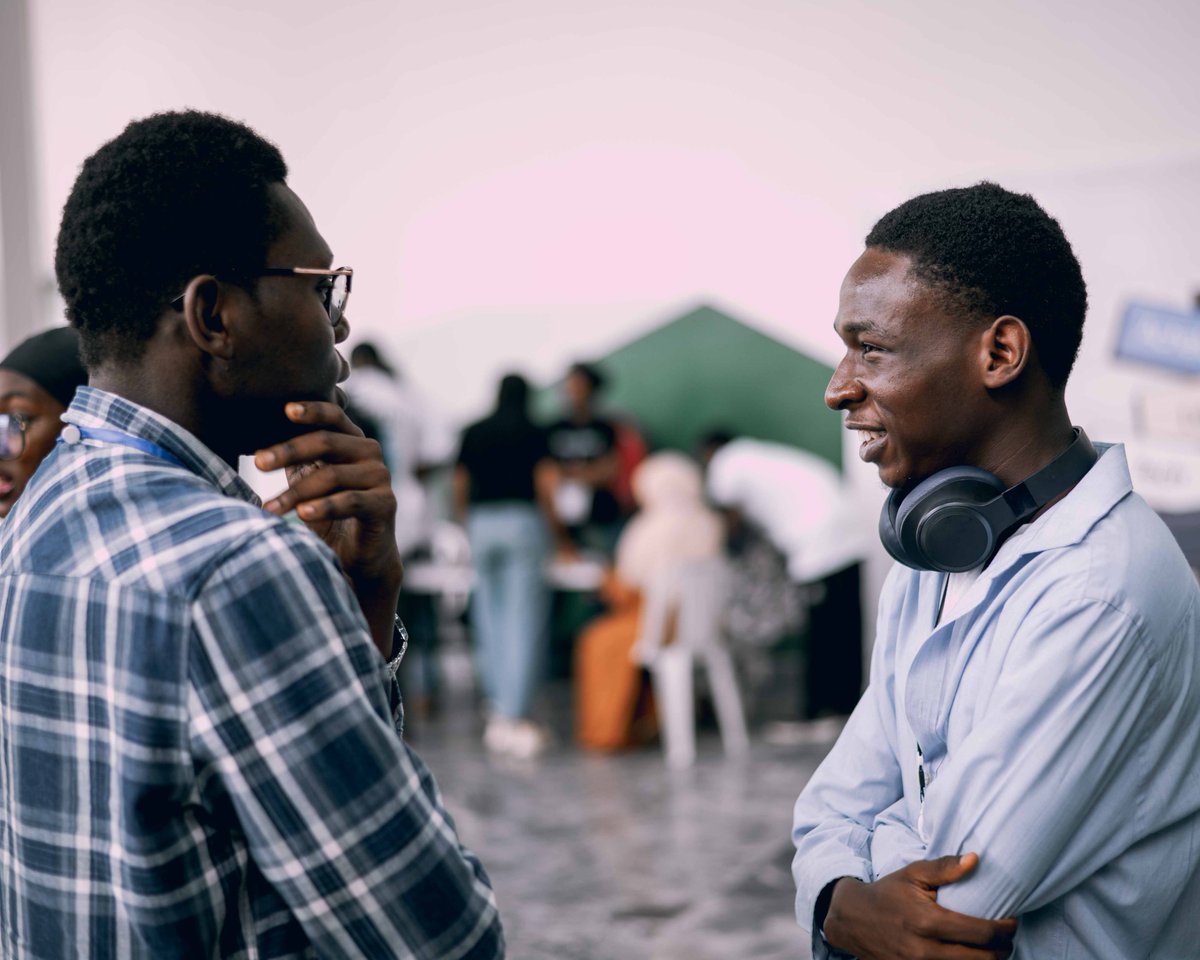 CybroDave's tweet photo. Caught at #buildwithAIUnilorin this weekend by @gdgoc_unilorin π
No selfies, but the official camera did the workπ
Now Iβm channeling that energy into PeerIQ β AI meets (GUESS). Coming soon.
#TechTwitter #BuildwithAIUnilorin #Tech4All https://t.co/CZmBmbVQ7A