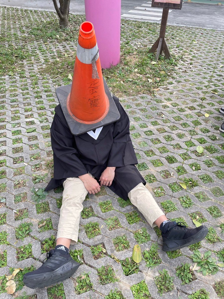 今天深夜有沒有人想去外木山的
想去散個步
我可以騎車載
#基隆