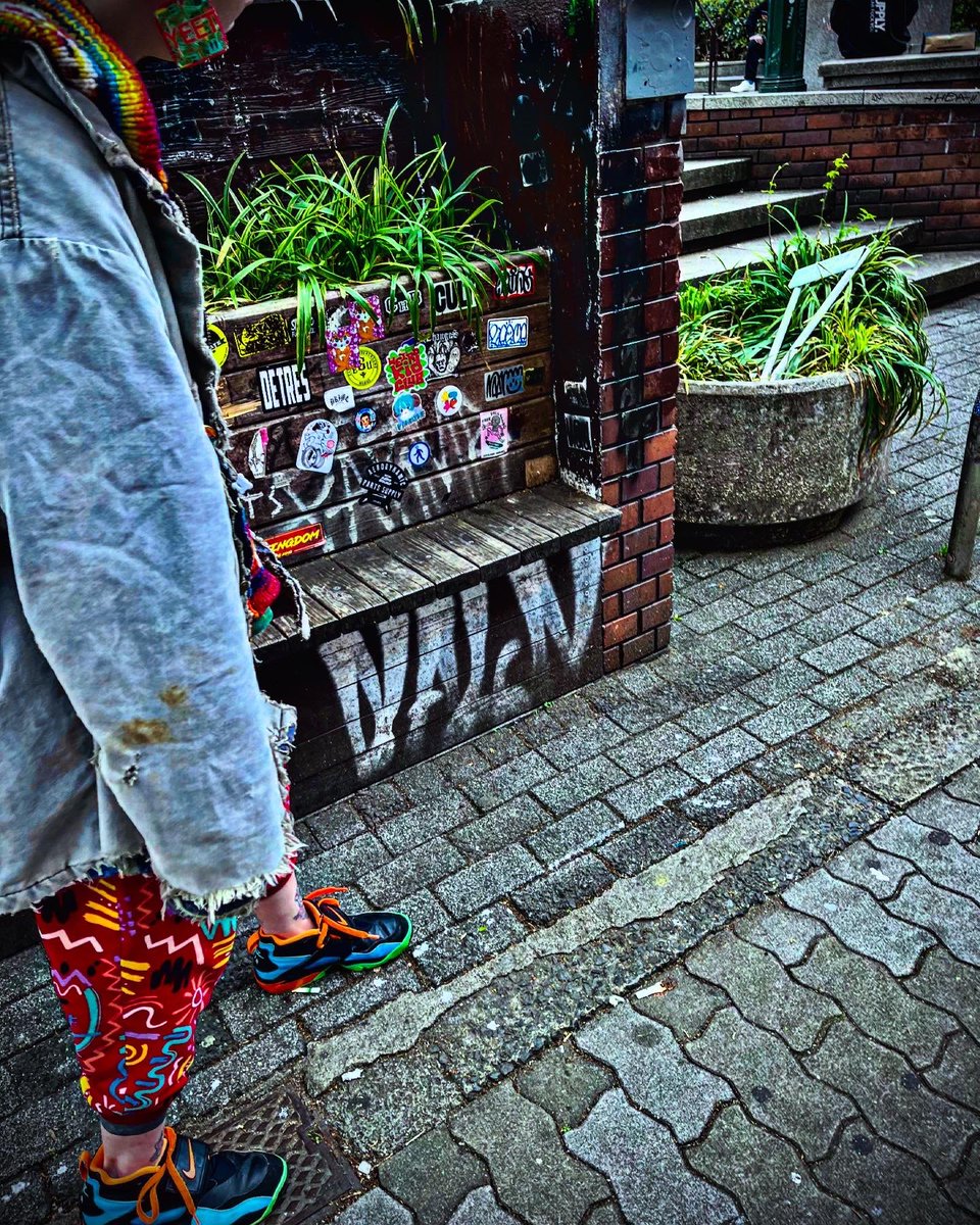 FREEDOMNoGood's tweet photo. #スタッフまーか
#店内スタイリング
HIGH DAMAGE STYLE.
【 #ネオ大阪帝国 #通天覚醒 #超変 #アラキ 】
#デカ履き
#HighDamageStyle
👁🧠🧠👁
伝説、続く。
解CHANCE放
⚫️ #健康優良不良少年
#ネオヤンキー
#theKIDアラーキー ⚫️
【 #theKIDアラキ 】
【アメ村 #ショウザンビル 】 https://t.co/vYg9XC6Omz