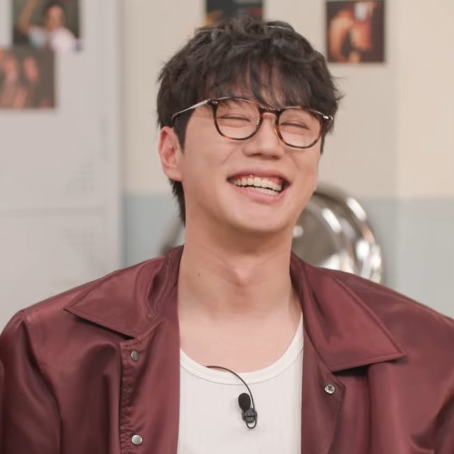 leejunyngs's tweet photo. the gummy smile i could die for😭🫶🏻 https://t.co/W3TCuxNkhV