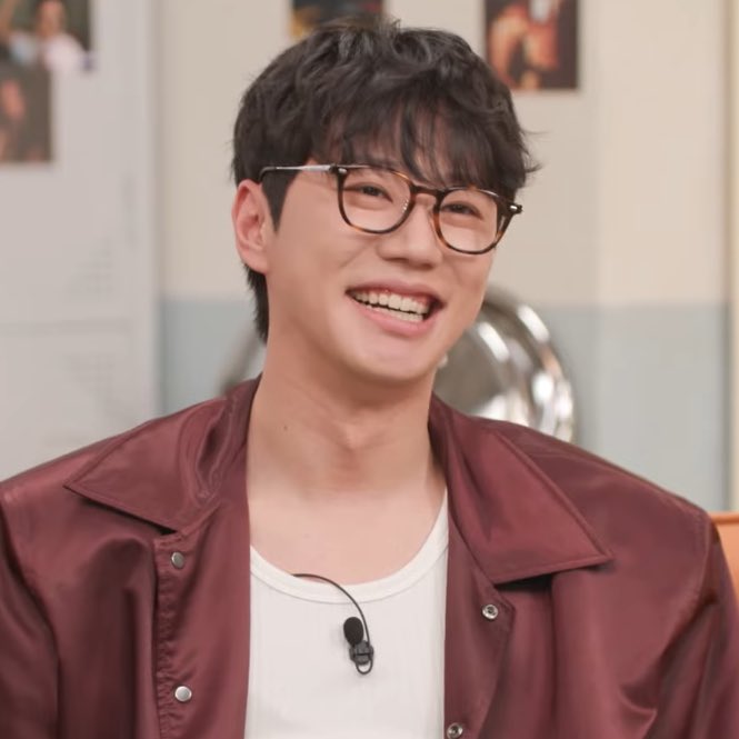 leejunyngs's tweet photo. the gummy smile i could die for😭🫶🏻 https://t.co/W3TCuxNkhV