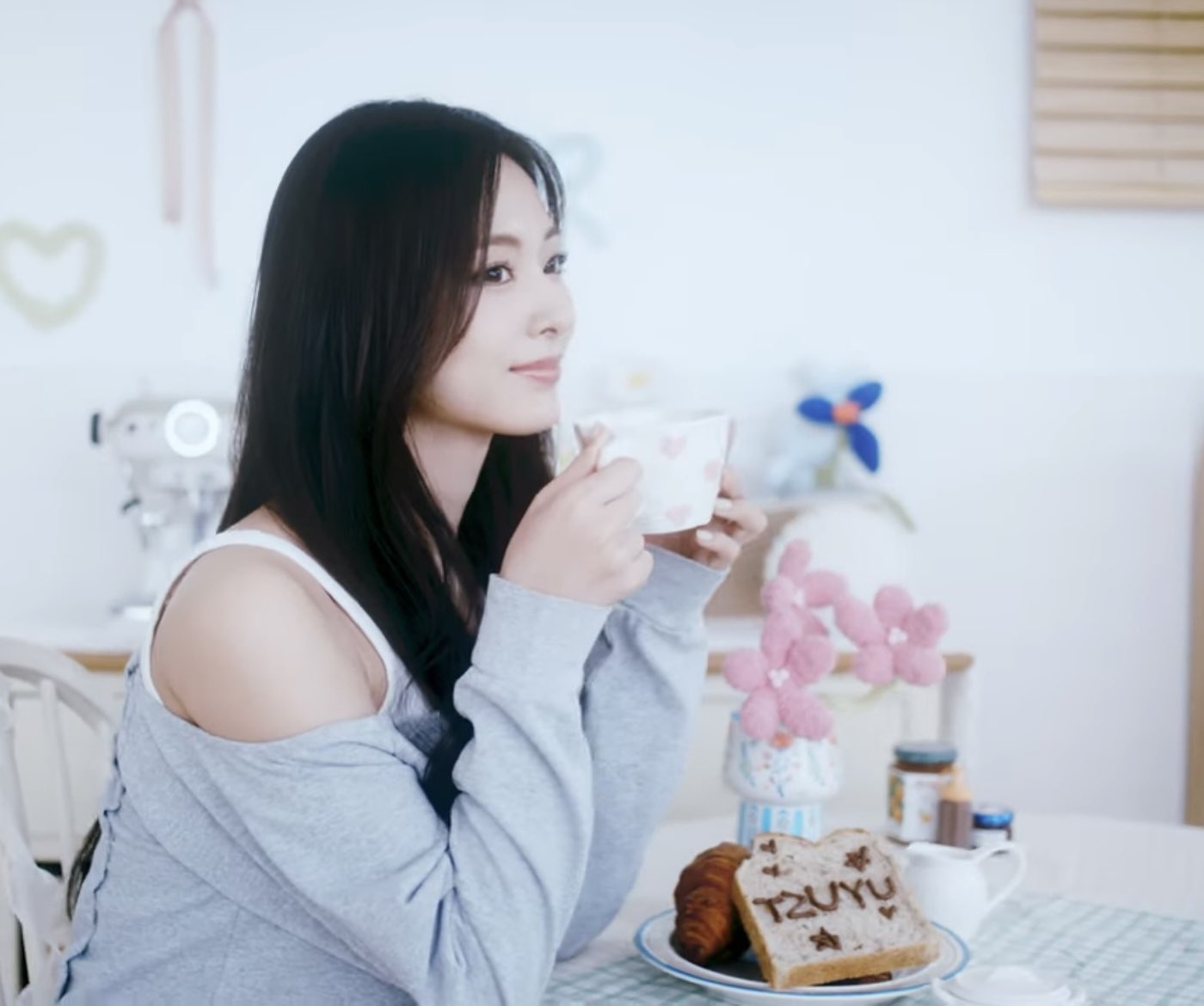 Hearts2Hearts ジウ　yes24 SM娱乐新组合Hearts2Hearts发表了所属公司创立30周年出道的感想