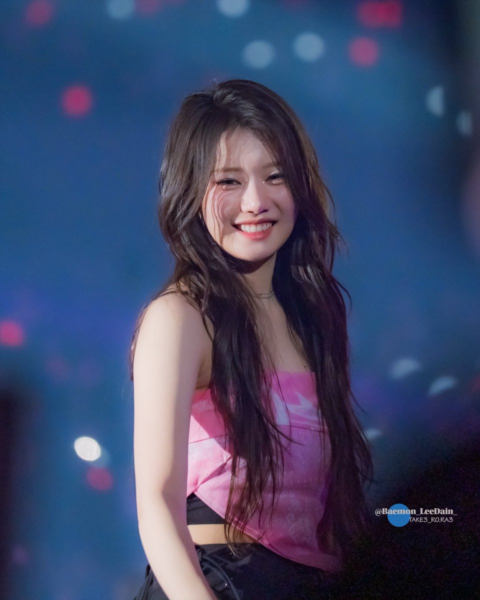 2025.04.03
2025 BABYMONSTER 1st WORLD TOUR
#HELLO_MONSTERS
asue AREA in OSAKA DAY-1

#かわよ
#ポーズかわよ
#変顔かわよ
#ピース美しい
#笑顔かわよ
#すべてかわよ

#BABYMONSTER #베이비몬스터 #ベイビーモンスター #baemon #베본 #ベモン #RORA #로라 #ロラ #LeeDain #이다인 #다인상