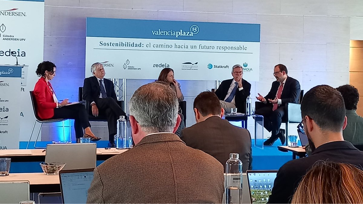 Máster RSC UPV (@masterrscupv) on Twitter photo Nuestro director, Gabriel García, es ponente en la mesa redonda 'Cultura organizacional para la sostenibilidad empresarial' de la jornada de <a href="/valenciaplaza/">Valencia Plaza</a> 'Sostenibilidad: el camino hacia un futuro responsable', con <a href="/CatedraAndersen/">Cátedra Andersen UPV</a> UPV, <a href="/RedeiaCorp/">Redeia</a> y <a href="/AutPortValencia/">Valenciaport</a>
➕👇 Nuestro director, Gabriel García, es ponente en la mesa redonda 'Cultura organizacional para la sostenibilidad empresarial' de la jornada de <a href="/valenciaplaza/">Valencia Plaza</a> 'Sostenibilidad: el camino hacia un futuro responsable', con <a href="/CatedraAndersen/">Cátedra Andersen UPV</a> UPV, <a href="/RedeiaCorp/">Redeia</a> y <a href="/AutPortValencia/">Valenciaport</a>
➕👇