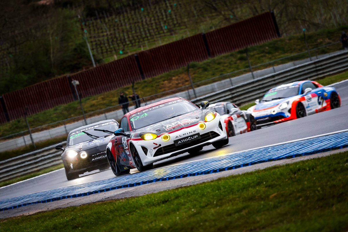 🔎 Four days to go before the first free practice sessions of the season, let’s take a look at the contenders lining up for this new #AlpineELFCupSeries campaign!

🇬🇧 media.alpinecars.com/the-start-of-a…
🇫🇷 media.alpinecars.com/une-nouvelle-s…