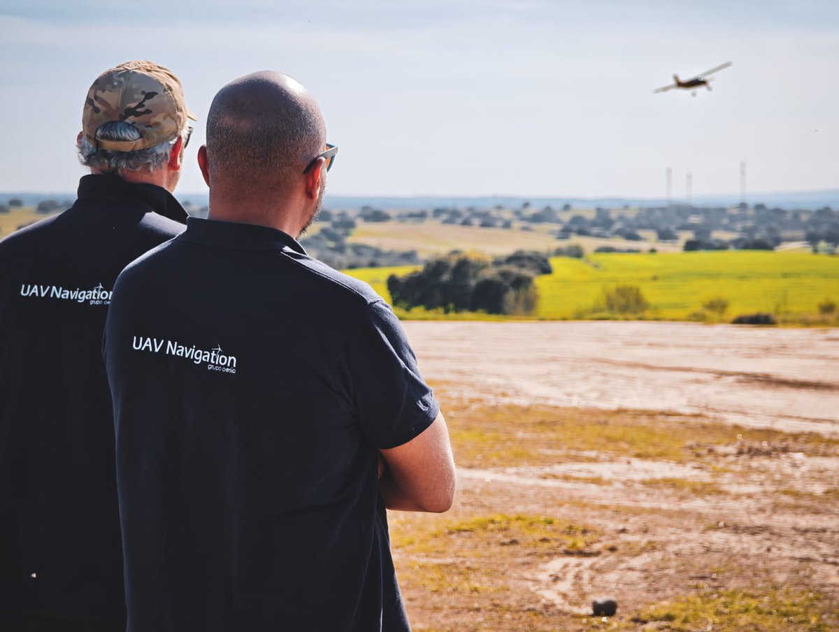 UAVNavigation's tweet image. 🔄 En UAV Navigation-Grupo Oesía, probamos continuamente nuestros sistemas de control de vuelo para garantizar su #robustez y #fiabilidad, manteniéndonos listos para los desafíos de operaciones #UAS complejas.

uavnavigation.com/es
