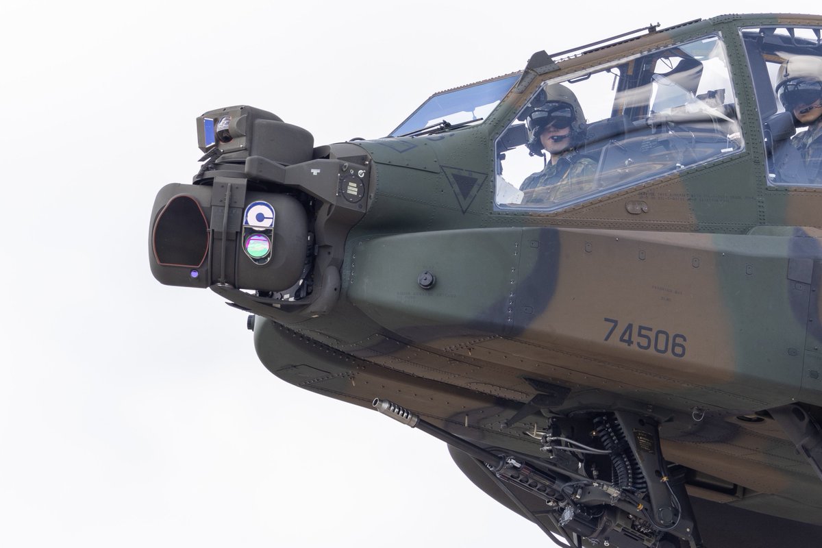 RJDM_Photo's tweet image. RJDM 1BH AH-64D/74506

目達原でローカル撮り始めて今まで史上かつてないほどハッキリ見られた笑
なんなら後席パイロットにも見られてた🤣