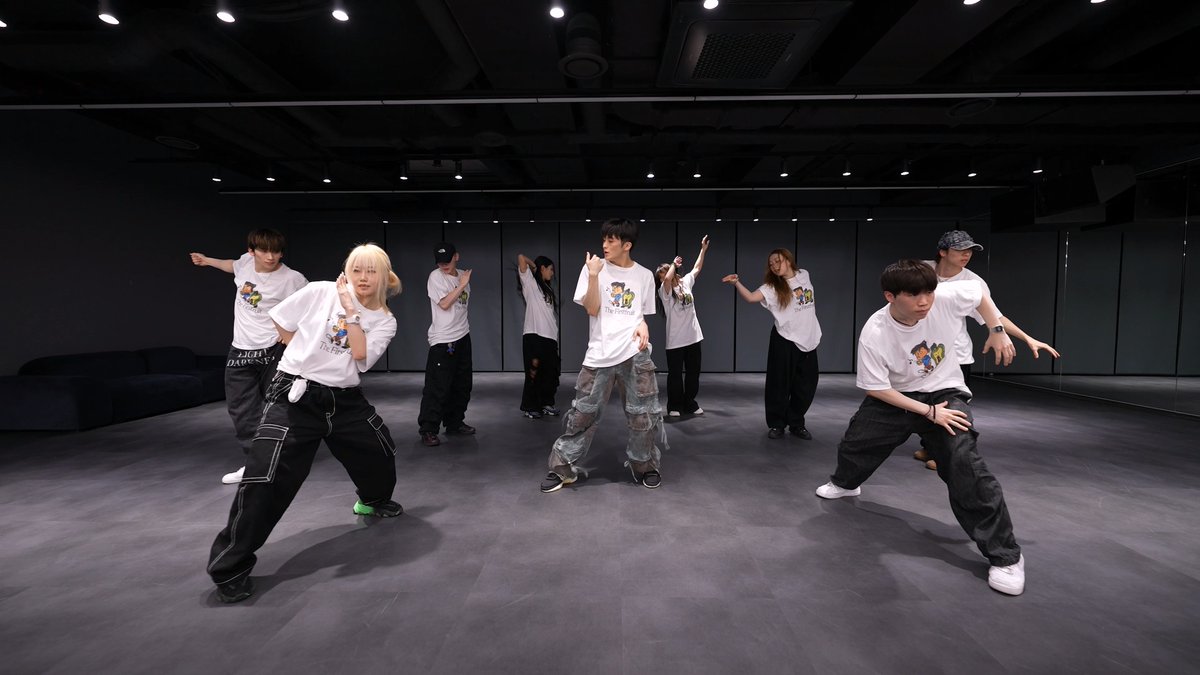 MARK 마크 '1999' Dance Practice 

youtu.be/l-wxVb1C9Dc

#MARK #마크 #MARK_1999
#NCT #NCT127 #NCTDREAM