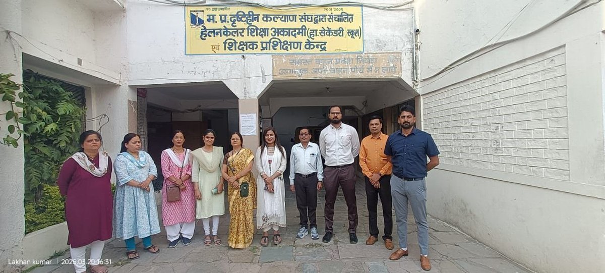 EXCISECGST's tweet image. Swachhata Project 2024-25 &quot;Strengthening of NGO&quot;. Under the guidance of Commissioner, CGST Indore Jute bags were procured from the NGO &quot;Jwala Mahila Samiti&quot; and distributed to the students of Helen Keller Education Academy for Blind students, Indore @cbic_india @cgstbhopalzone