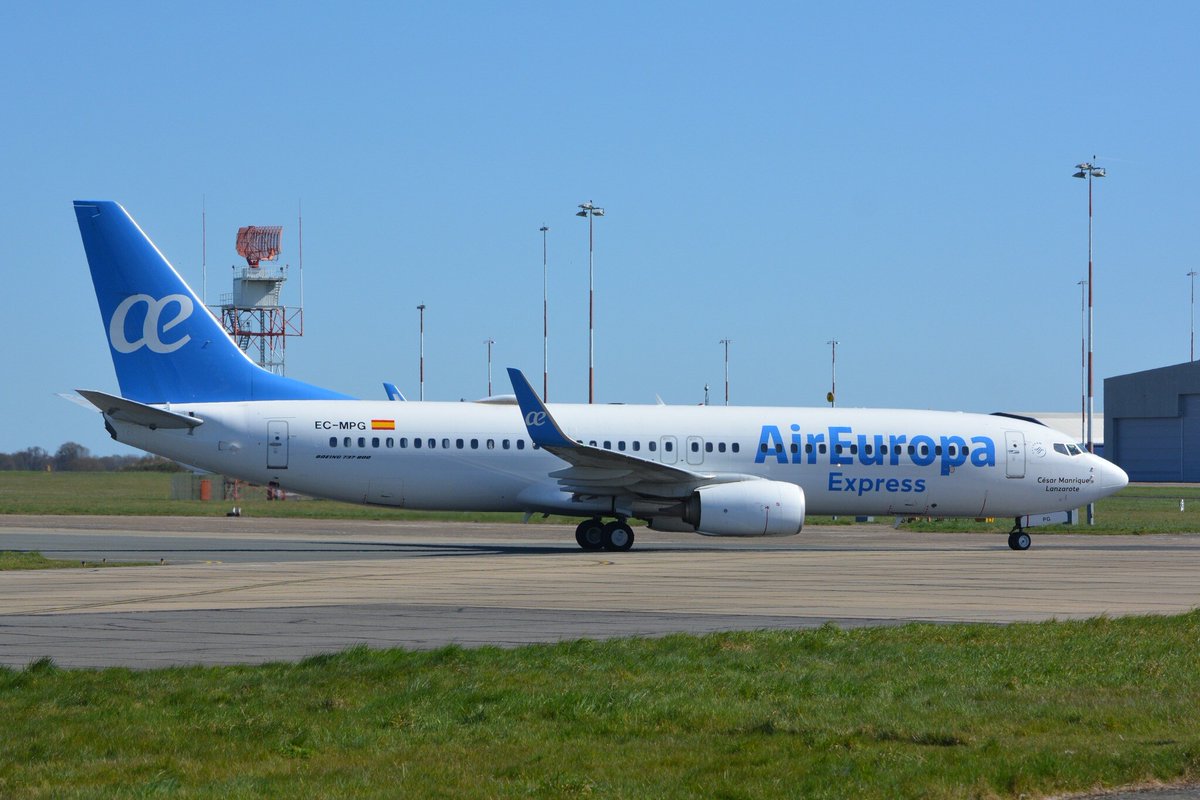 Look who brought the sunshine with them! ☀️

We’re thrilled to welcome <a href="/AirEuropa/">Air Europa</a> back to Norwich for a heavy maintenance check.

📸 Big thanks to Mark Woodcraft for capturing this shot.

#AircraftMaintenance <a href="/NorwichAirport/">Norwich Airport</a> #AviationLovers #PlaneSpotting #AviationPhotography