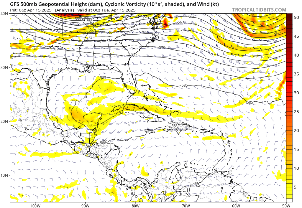 EstebanWXcast's tweet photo. 2/3 Convergencia de humedad de alisios del NE-E, de fuerza 5-6, causan aguaceros y tormentas a lo largo de ambas vaguadas. En el norte de Sudamérica, dorsal en 500 hPa, anclada en alta cerca de 13n72w, y propagación de SAL inducen tiempo apacible, seco y calima al norte de 5n-7n. https://t.co/SZx9AUyzKN