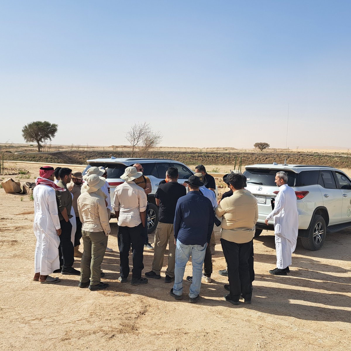 IUCNROWA's tweet photo. King Abdulaziz Royal Nature Reserve just wrapped up two intensive days of #capacitybuilding with #IUCNROWA in Riyadh, aligning #biodiversity monitoring with the #GreenList Standard and strengthening #ecosystemrestoration efforts across the reserve.
@KARNRSA https://t.co/IQ11bIib52