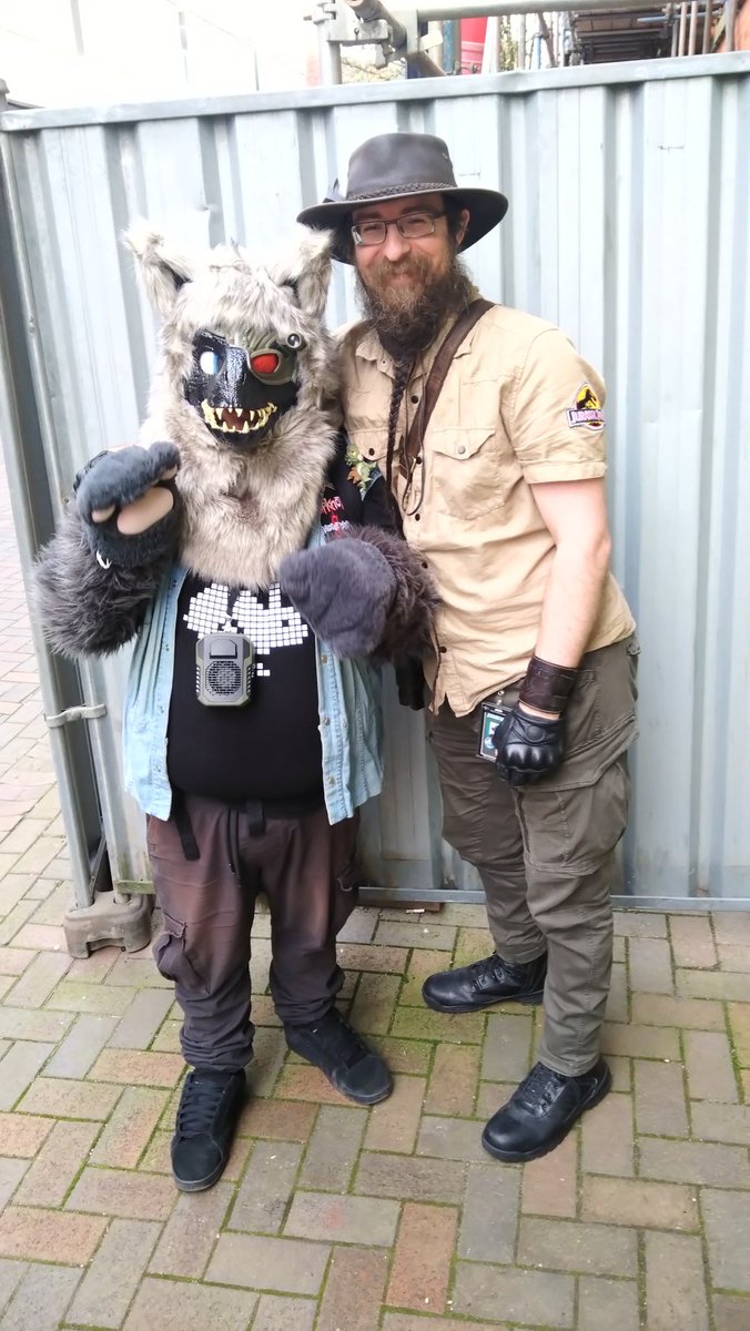 atomicfallout67's tweet image. Jurassic Bark