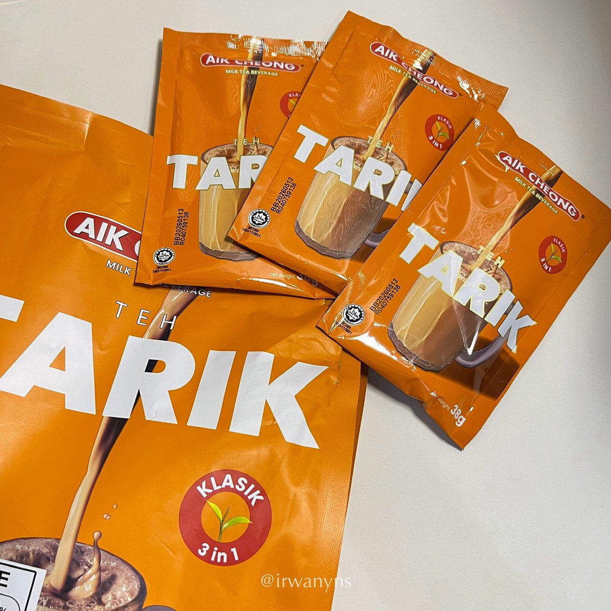 irwanyns's tweet photo. Masih ga bisa move on dari TEH TARIK AIK CHEONG 😭🫶🏻

Asli ENAKK BGTT!! tea nya lebih pekat dari teh tarik yg biasa ku minum, manisnya jga pas 🤤👌🏻 Aku sampe repurchase, untungnya ada di oren wkwkk https://t.co/RAHePR2UqZ