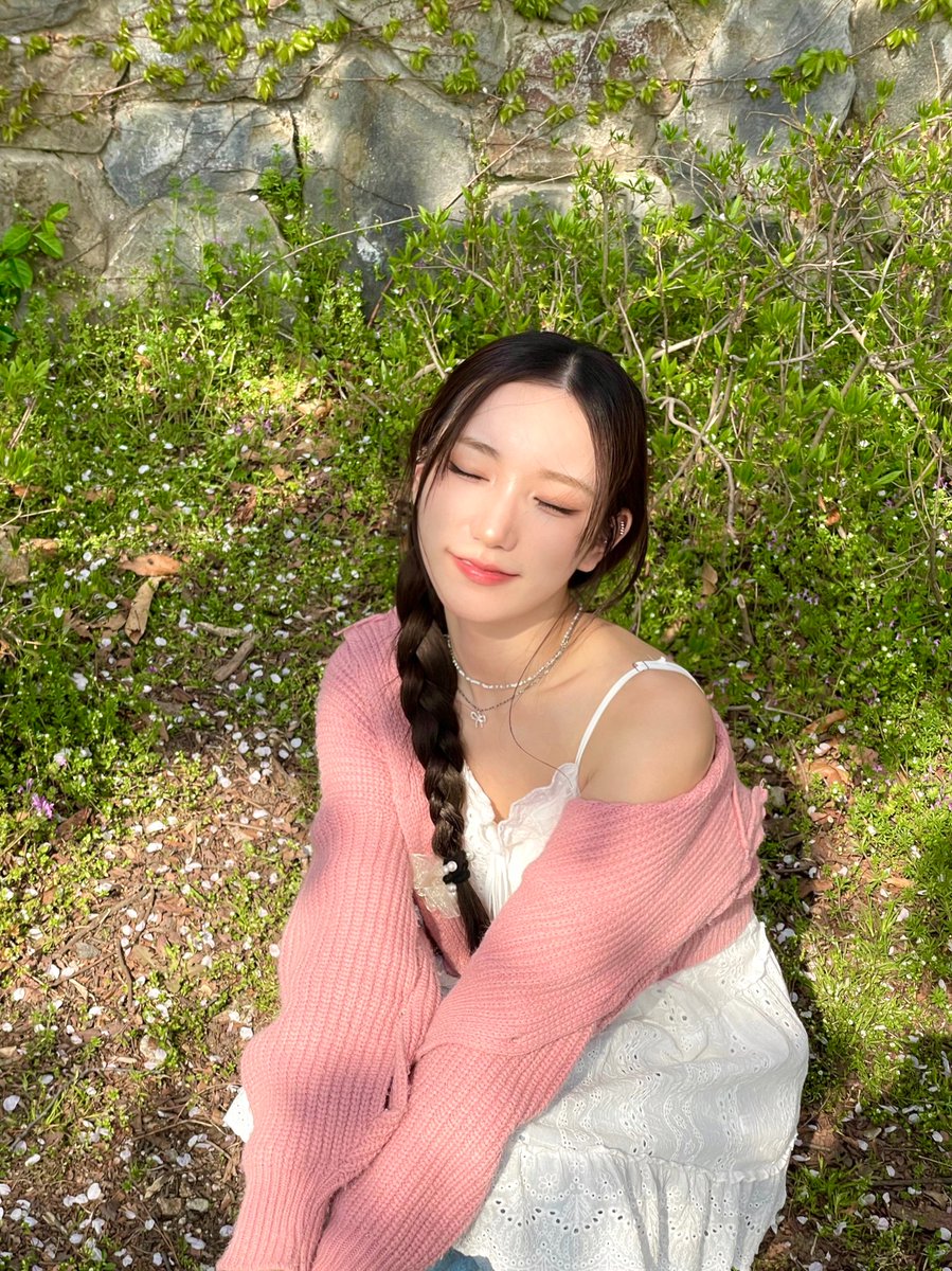 geenius_members's tweet photo. #여길보시온

시온이 꽃이 피었습니다🌸 (/∇＼*)｡o○♡

#지니어스 #Geenius
#시온 #Sion #シオン https://t.co/VF6RHz17SC