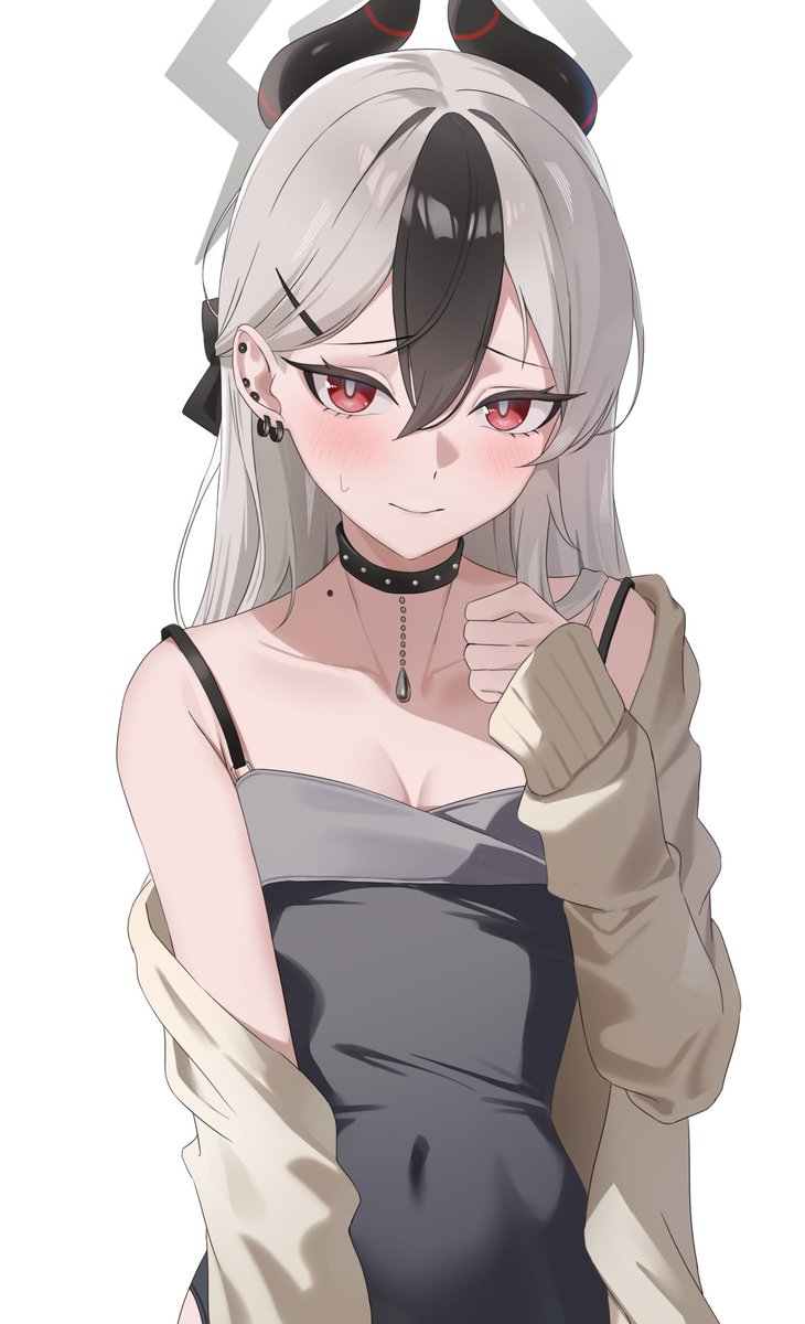 lanlanyy1's tweet photo. 「そんなにじっくり見られると恥ずかしいから…」
＃ブルアカ https://t.co/ezi7XVtpzq