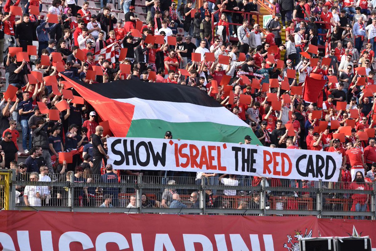 Calcio e Rivoluzione (@calcio_riv) on Twitter photo La Curva Nord "Mimmo Pucciarini" del #perugia aderisce alla campagna internazionale "Show Israel the Red Card" con cui stiamo chiedendo l'esclusione di #israele da ogni competizione 
#redcardmovement La Curva Nord "Mimmo Pucciarini" del #perugia aderisce alla campagna internazionale "Show Israel the Red Card" con cui stiamo chiedendo l'esclusione di #israele da ogni competizione 
#redcardmovement
