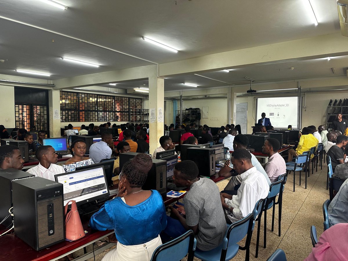 mubs_TaxSociety's tweet photo. Unlocking opportunities today @OfficialMubs
Practical session on TIN Registration, e-payments, e-filling and EFRIS
#Nurturingataxalertgeneration https://t.co/uaxS9WcAOI