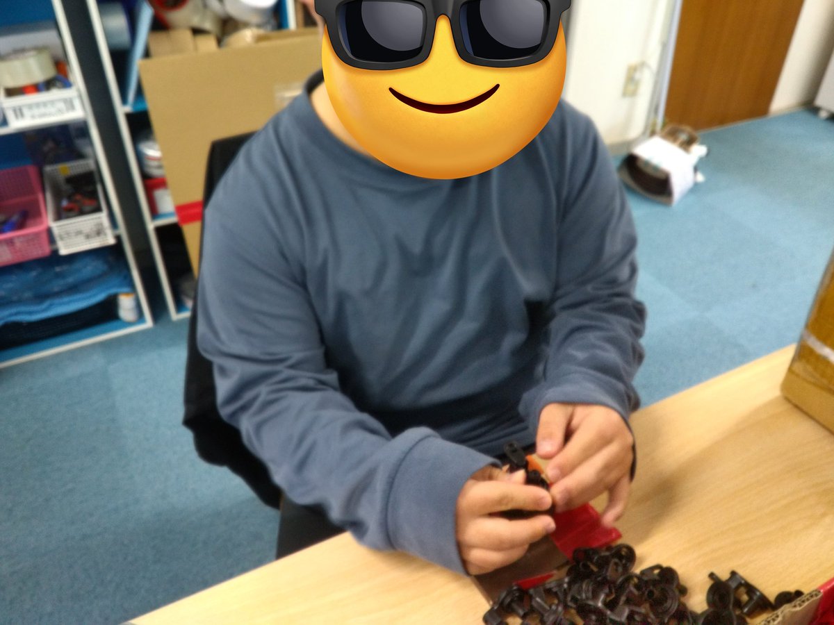 KoKoColor2 tweet picture