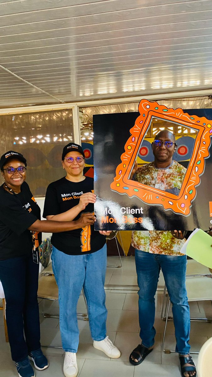 À votre écoute, parce que vous êtes nos boss ! #OrangeEstLa #ProudToBeOrange#OrangeBurkina