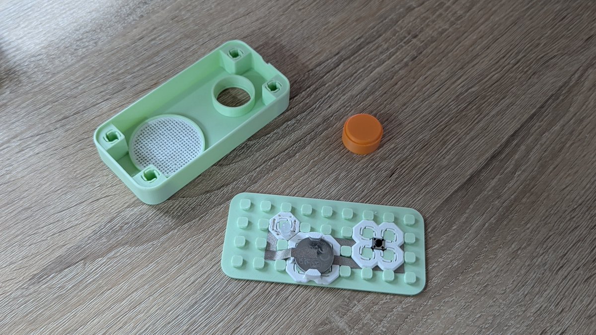 weareprintlab's tweet image. Having some fun building a modular system for mess-free, solderless electronics! It combines standard components in 3D printed mounts - all connected with maker tape. This is a simple start but we’ve got more coming with @microbit_edu, sustainable design & assistive tech!