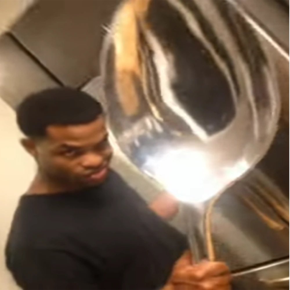 Hellion. tweet media