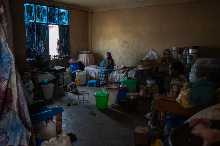 mesiihiluf's tweet photo. @_AfricanUnion @UN_Women @AUC_PAPS @ymahmoudali @EUtoAU @Bankole_Adeoye @UNHumanRights 6/
@EUtoAU @eu_eeas
You fund peace but ignore war crimes.
Where are your voices for the raped women of Tigray?
#JusticeForTigray #TruthAndJustice #RecognizeRapeAsGenocide https://t.co/1wA73Dei9K