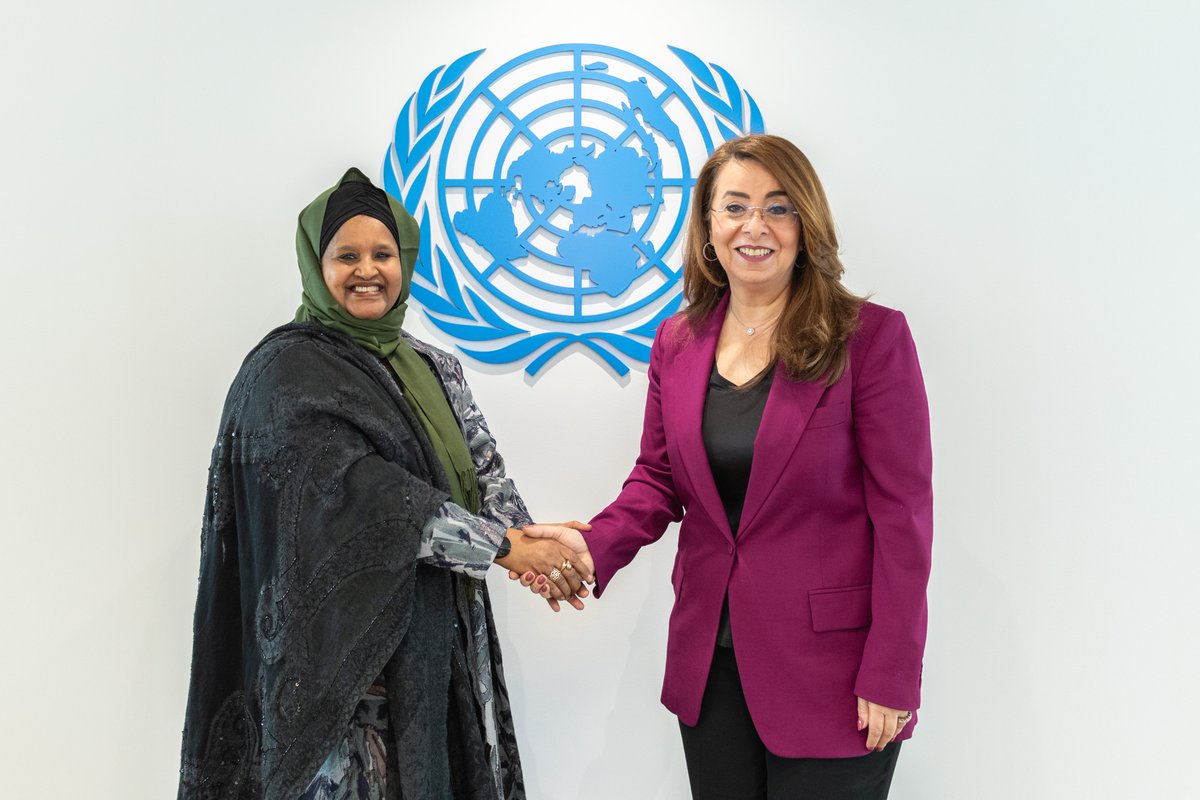 UN Vienna (@un_vienna) on Twitter photo Welcome to the new Permanent Representative of #Somalia, Khadra Ahmed Dualeh, who presented her credentials today to the Director-General of #UNVienna <a href="/GhadaFathiWaly/">Ghada Fathi Waly</a> - more ➡ unis.unvienna.org/unis/en/pressr…
<a href="/KhadraDuale/">Ambassador Khadra Dualeh</a> Welcome to the new Permanent Representative of #Somalia, Khadra Ahmed Dualeh, who presented her credentials today to the Director-General of #UNVienna <a href="/GhadaFathiWaly/">Ghada Fathi Waly</a> - more ➡ unis.unvienna.org/unis/en/pressr…
<a href="/KhadraDuale/">Ambassador Khadra Dualeh</a>